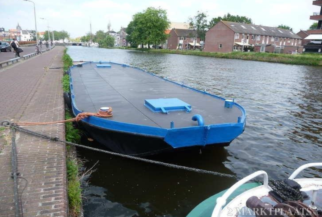 Dekschuit-To-VHL-Groep